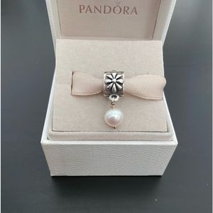 Pandora Flower Dangle with Pearl Charm